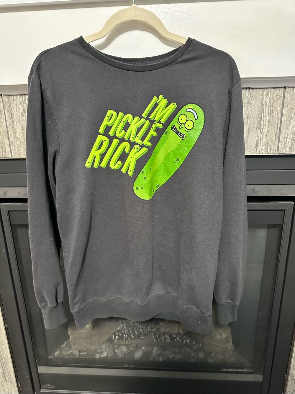 Rick and Morty Pickle Rick Black Graphic Crewneck Sweatshirt Size Small